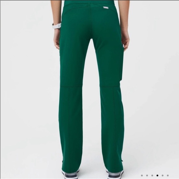 Figs Kade Scrub pants - Picture 2 of 4